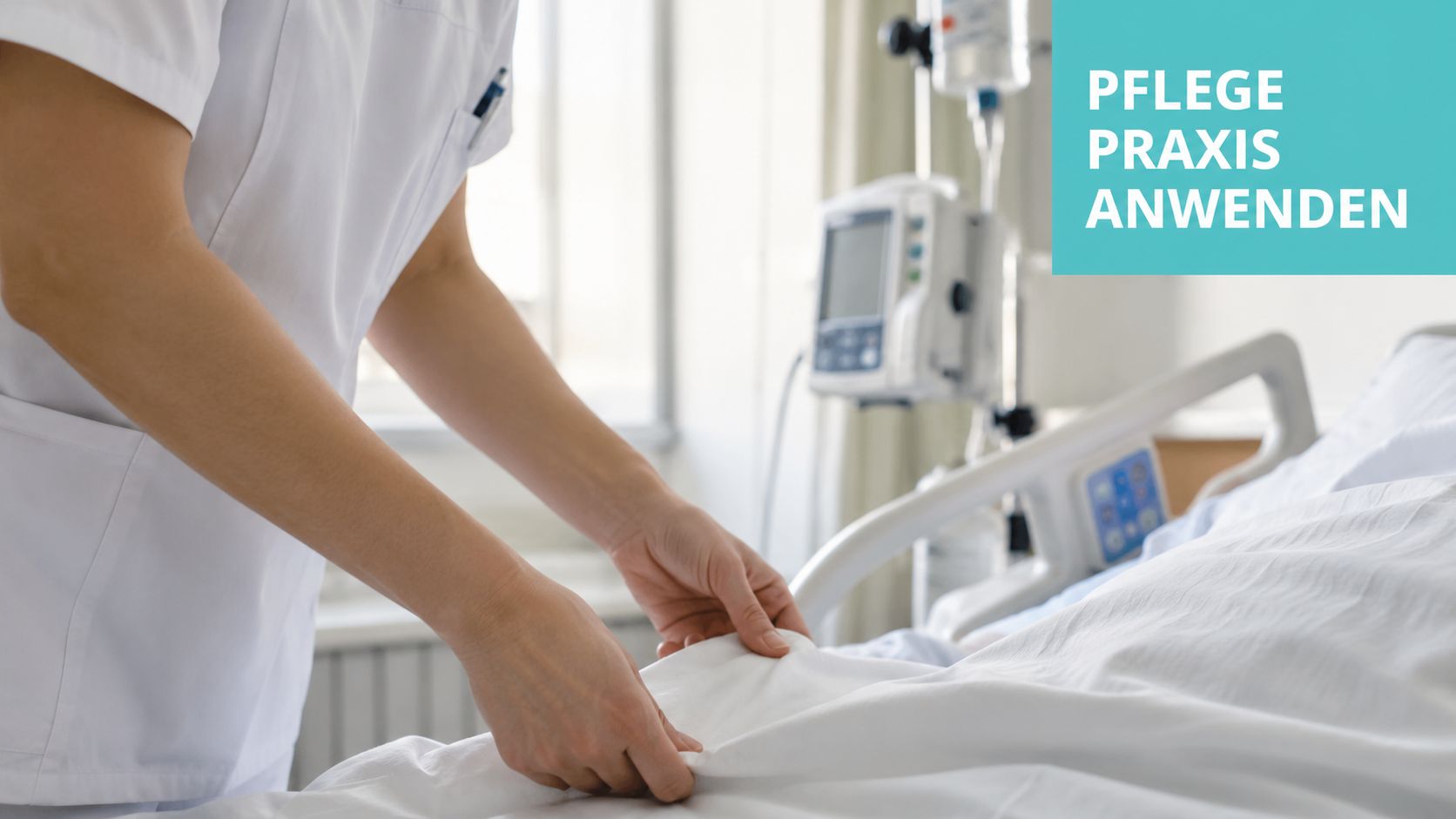 Eine Pflegekraft bereitet sorgfältig das Krankenhausbett eines Patienten in einem modernen Klinikzimmer für die tägliche Versorgung vor.