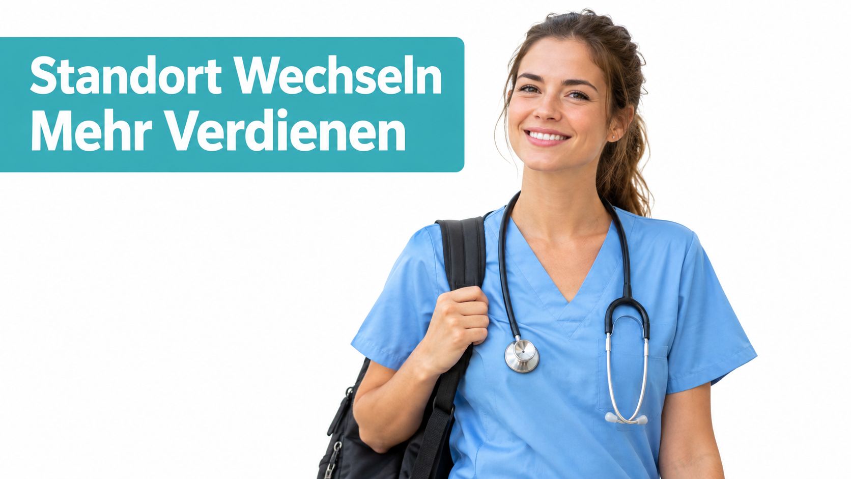 Eine lächelnde Krankenschwester trägt eine blaue Uniform und ein Stethoskop vor einem hellen, weißen Hintergrund.
